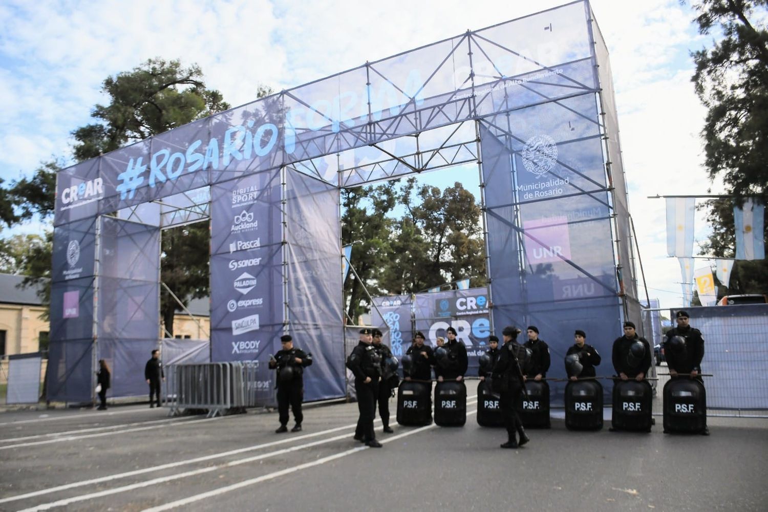 Los vendedores ambulantes aseguran que hubo una promesa de la Municipalidad y “no se cumplió”