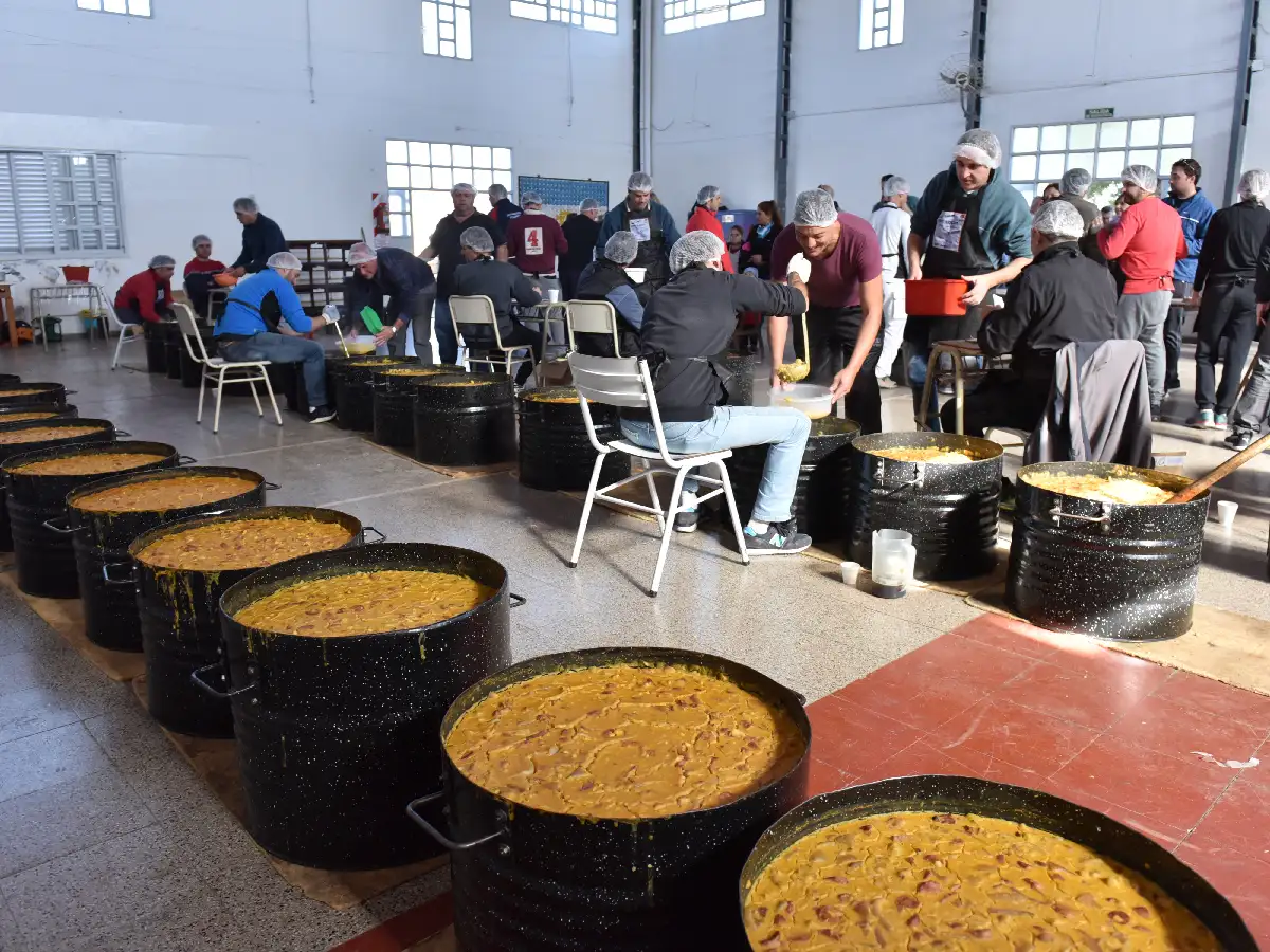 Con el locro anual, la Escuela Fava de Esteban sigue creciendo