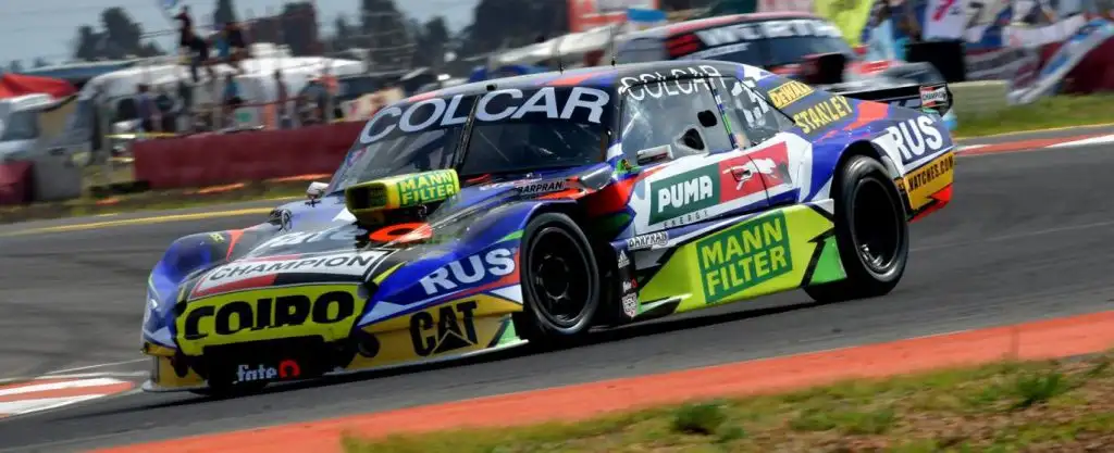 Mazzacane hizo la pole y Pernía se ubicó cuarto
