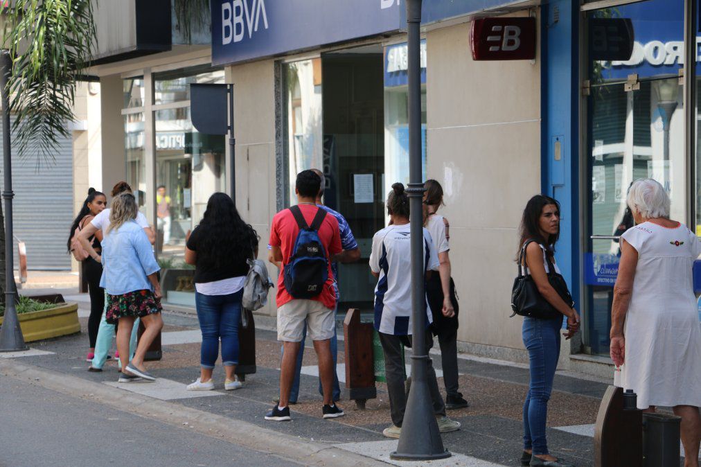 Se prorrogó el aumento de la alícuota a los bancos y entidades financieras
