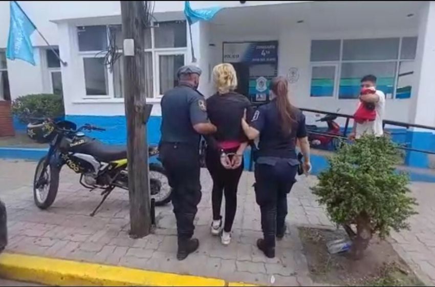 Llegó a Mar del Plata, le robaron el celular y se lo desarmaron