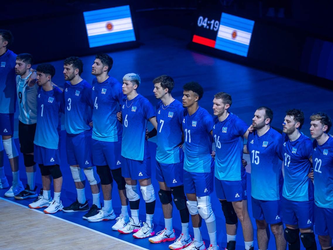 Argentina busca clasificar a octavos del Mundial.Foto:FEVA