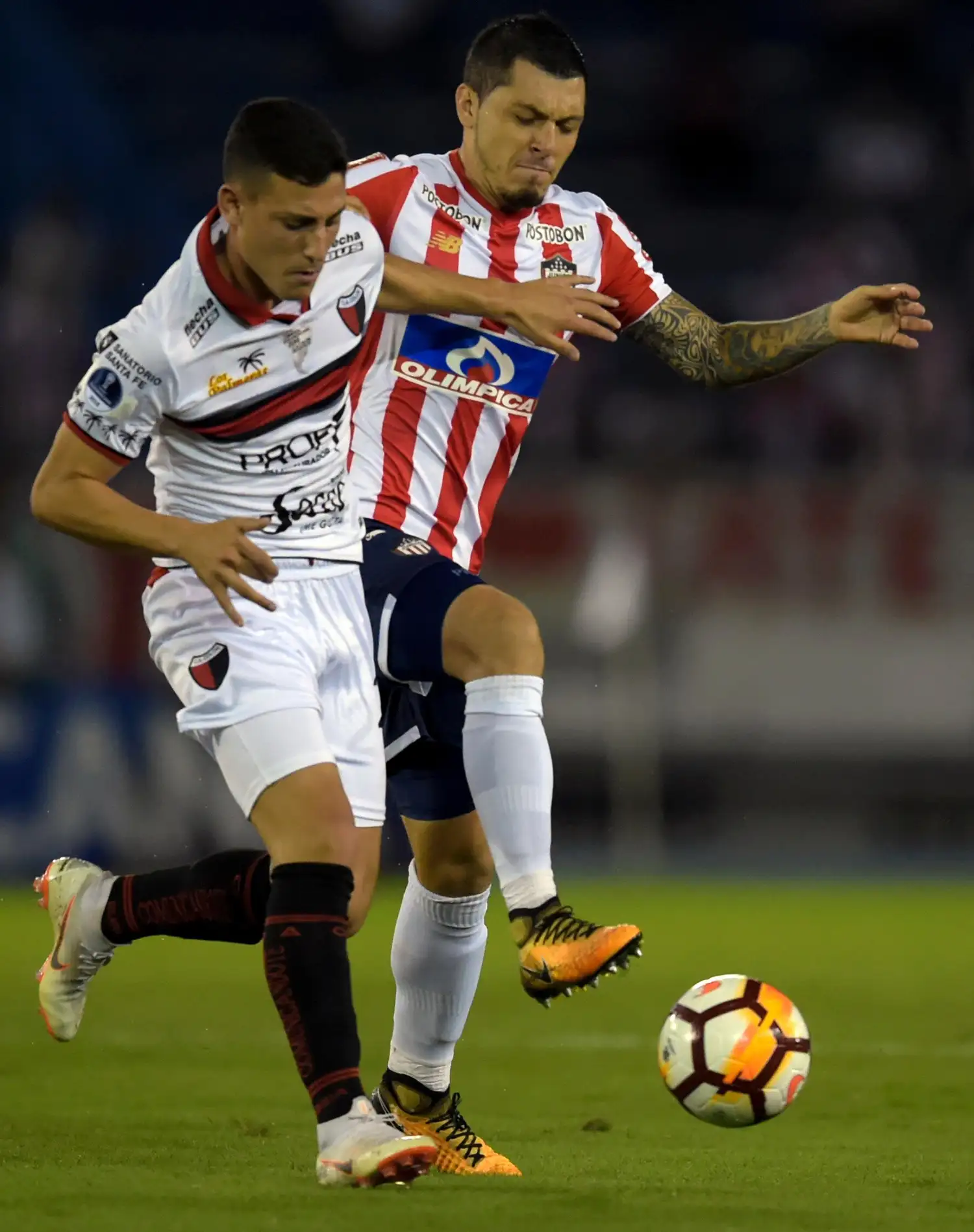 Colón busca remontar la serie frente a Junior