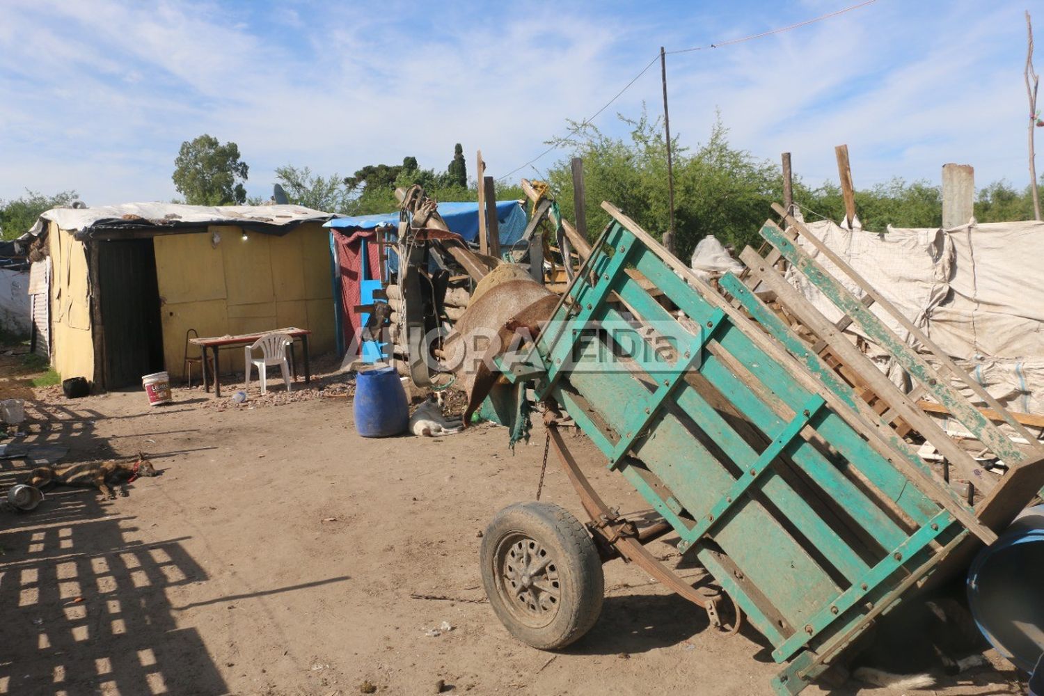 Los asentamientos de Gualeguaychú desde adentro: la casilla de madera donde se alimentan más de 40 chicos