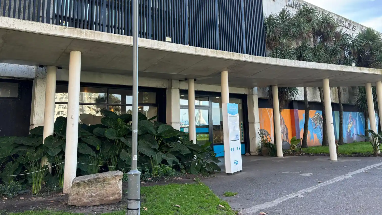 Trabajadores Municipales denunciaron maniobras de vaciamiento en la institución.