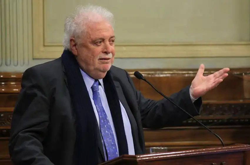Vacunatorio Vip: desde el Concejo Deliberante impulsan repudio contra las “prácticas de privilegio”