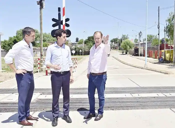 �SHay que priorizar obras ligadas a  consensos entre vecinos y gobernantes⬝