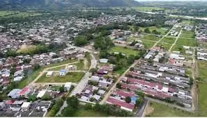 Mujer policía asesinada junto a su compañero patrullero en Colombia