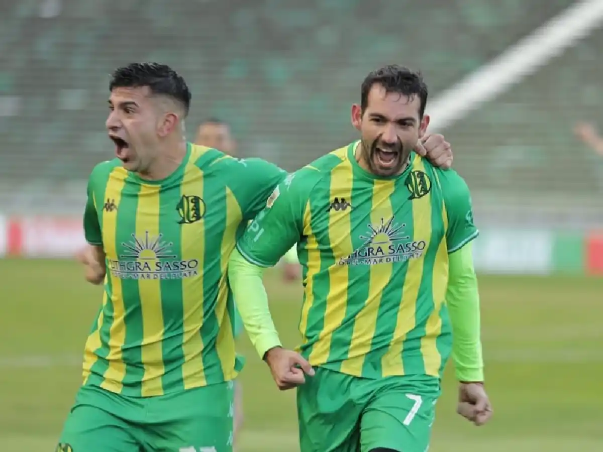 Aldosivi se lo dio vuelta a Vélez y se desahogó
