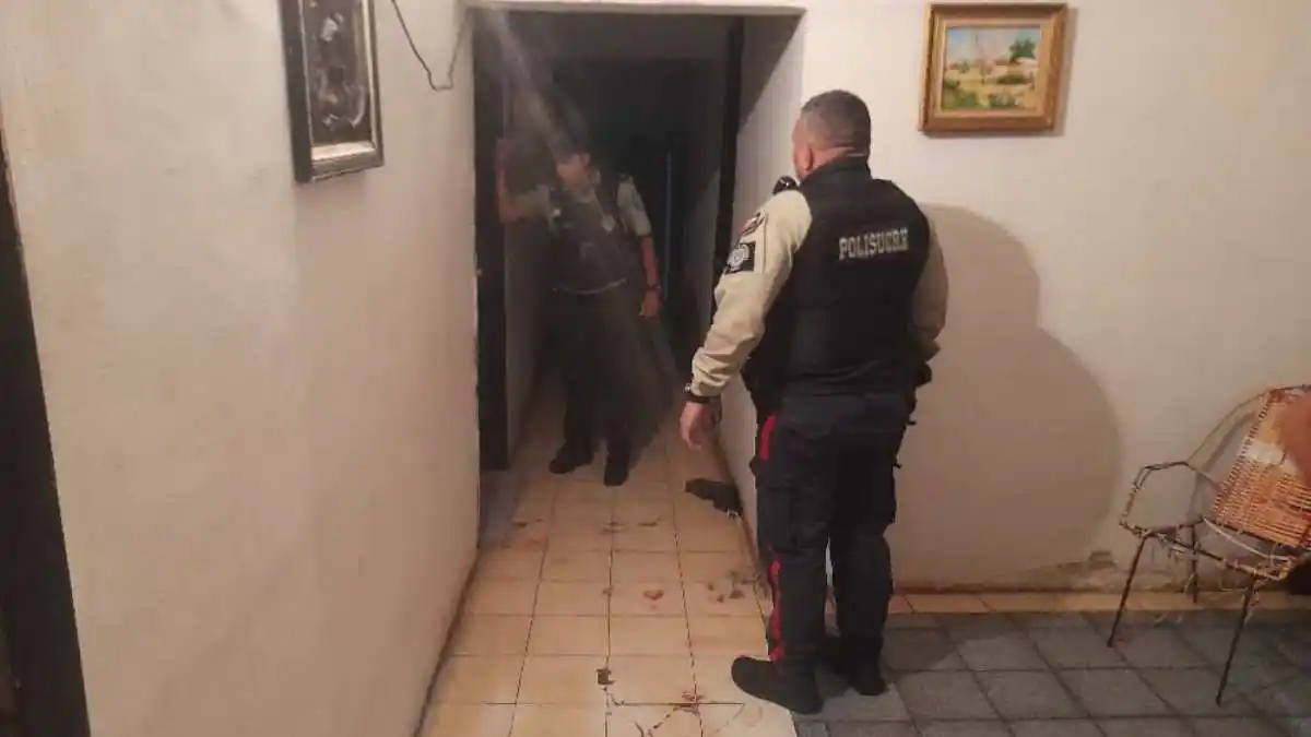 Funcionarios de Polisucre salvaron a joven que intentó quitarse la vida en Los Dos Caminos