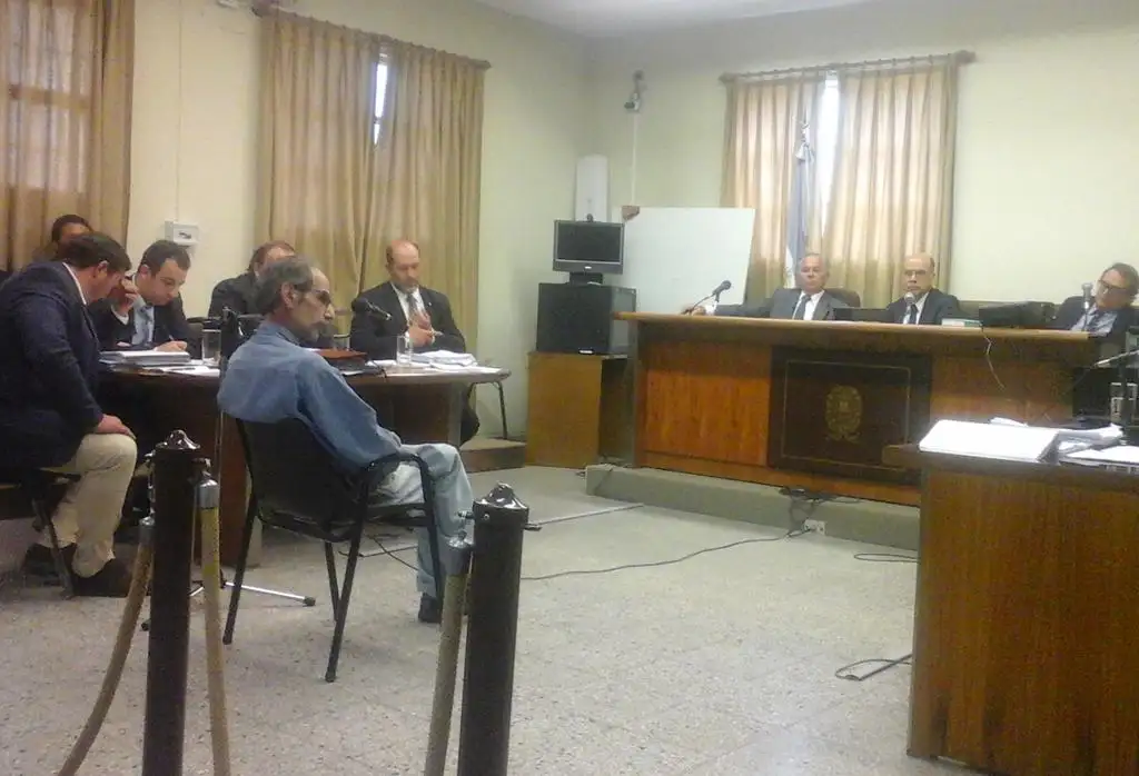 Funcionarios defendieron el allanamiento en el privado
