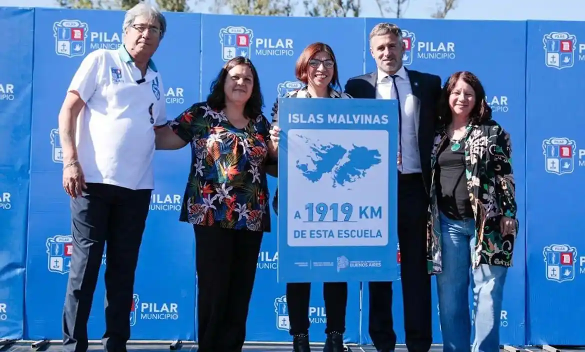 Las escuelas de Pilar tendrán carteles que indiquen a qué distancia están de las Islas Malvinas