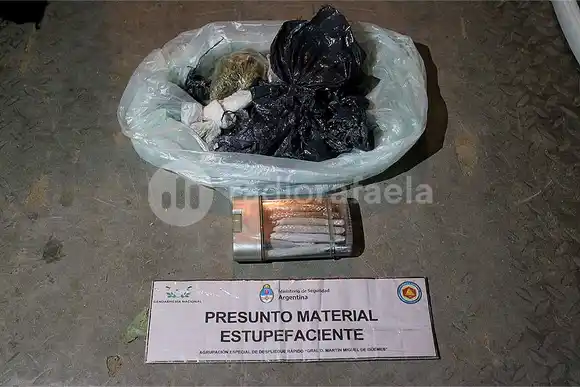 Los atraparon viajando por la RN34 con marihuana y cocaína