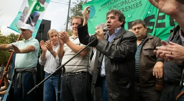 La Plata: Fesimubo se movilizó a la Legislatura en defensa de la ley de paritarias