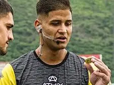 Brian Ferreyra será el juez en la visita de la Crema a la Ciudadela tucumana. Foto-: Redes