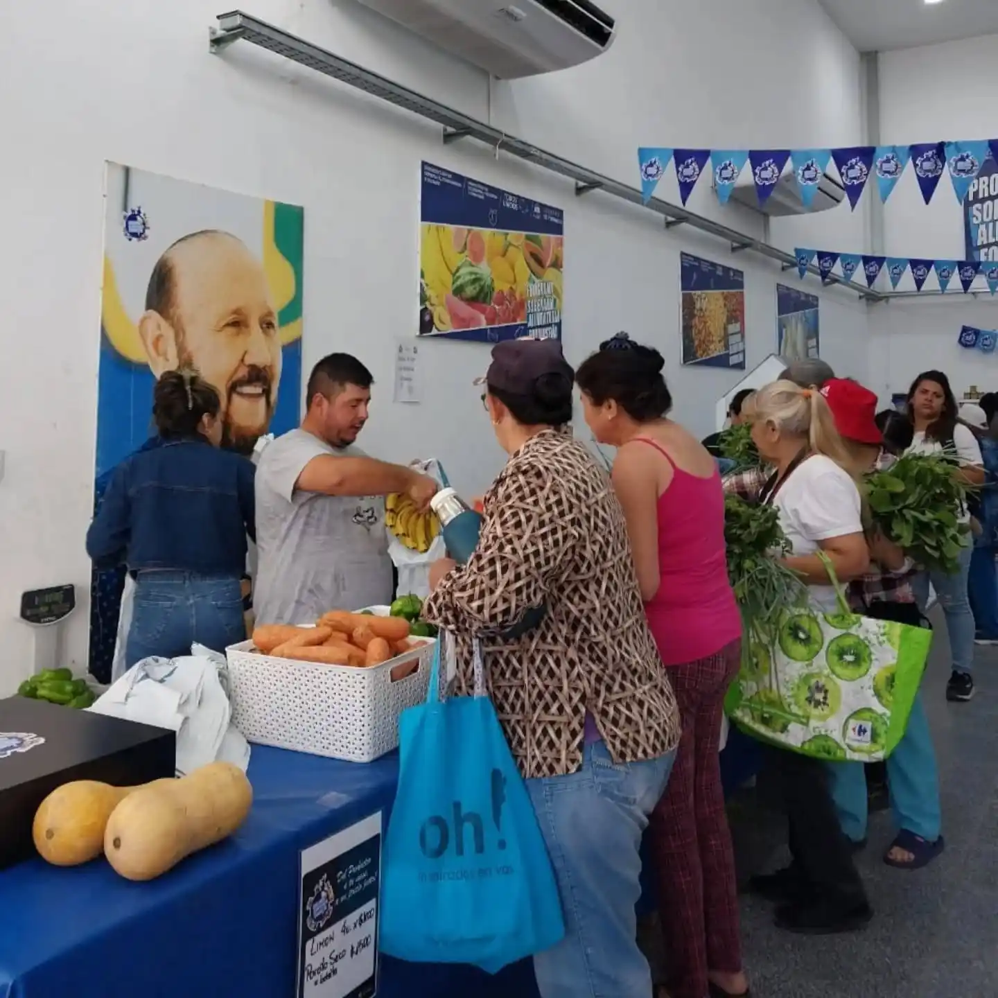Habrá venta itinerante de alimentos a la Plazoleta Central de la Avenida Constituyente