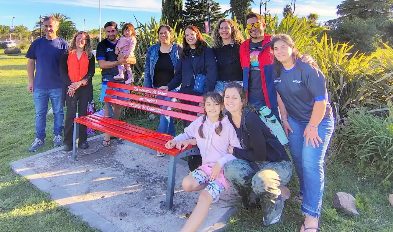 Banco Rojo. Fue habilitado durante las actividades de la semana