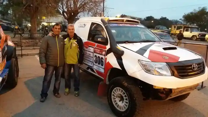 Omar Gándara en el inicio de la competencia.