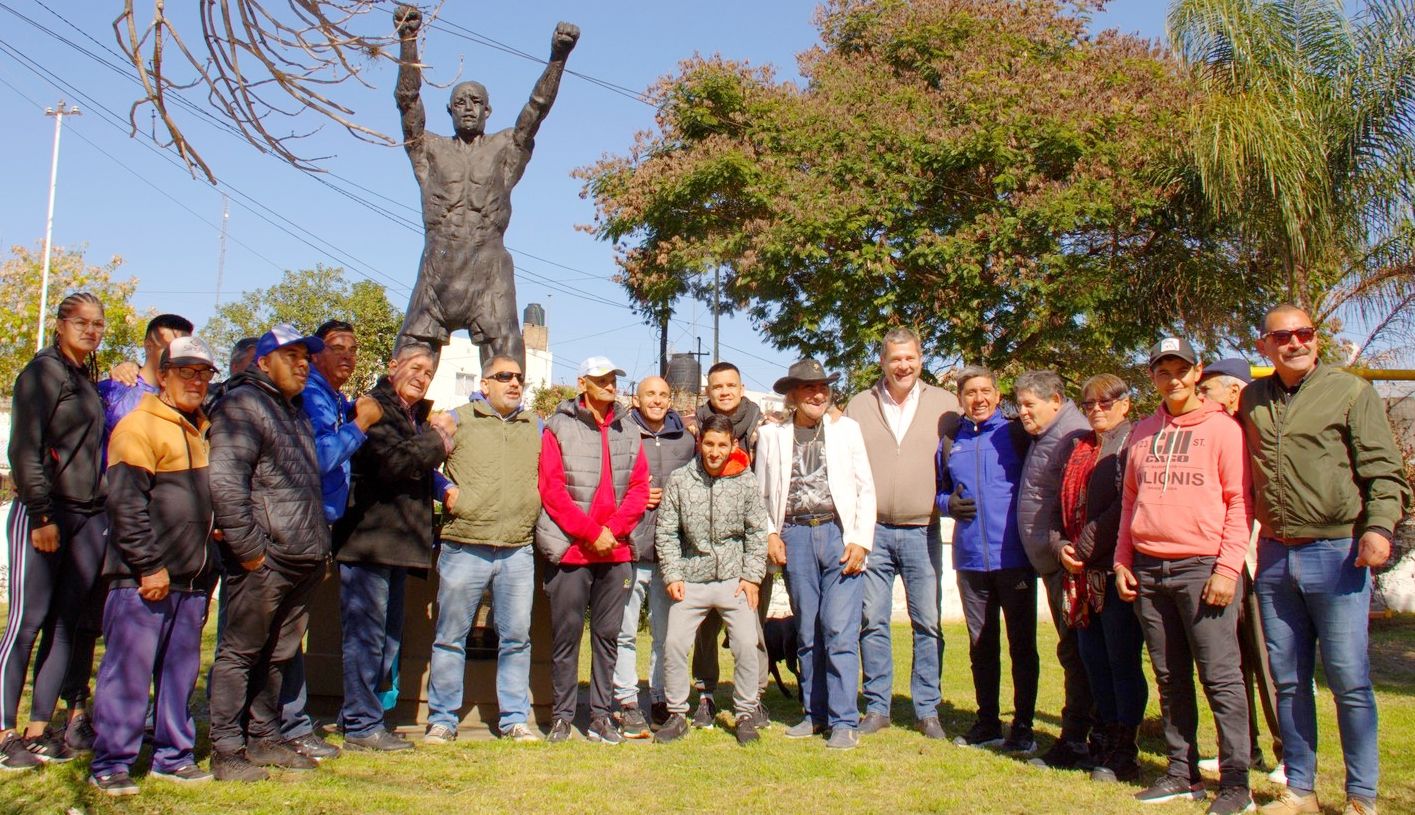 Concordia homenajeó a los púgiles locales
