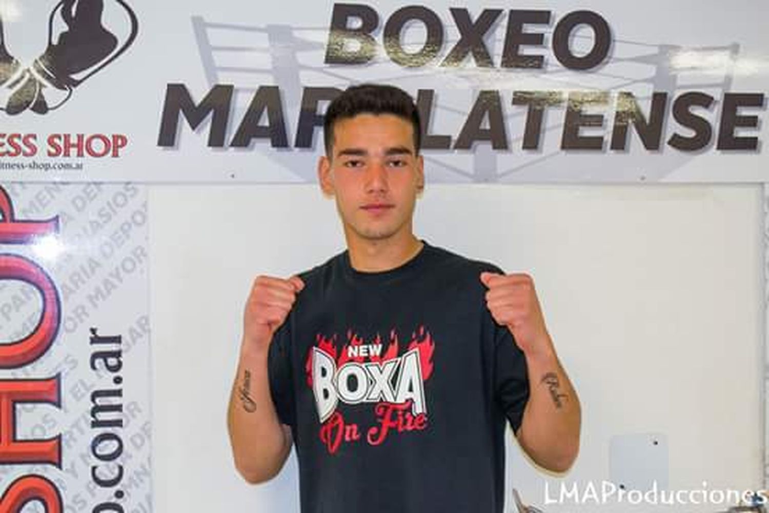 Franco Acosta ganó por KO