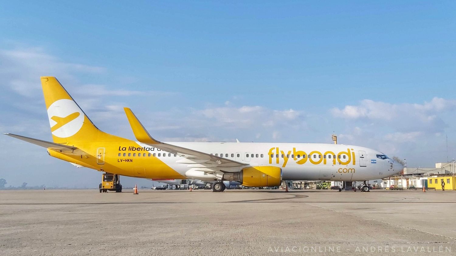 Flybondi reincorporó el LV-HKN al servicio comercial y planea su mudanza a Aeroparque