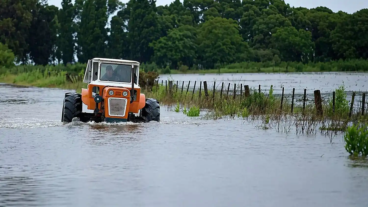 Kicillof avanzó con una obra histórica en el Río Salado que beneficiará a 59 municipios