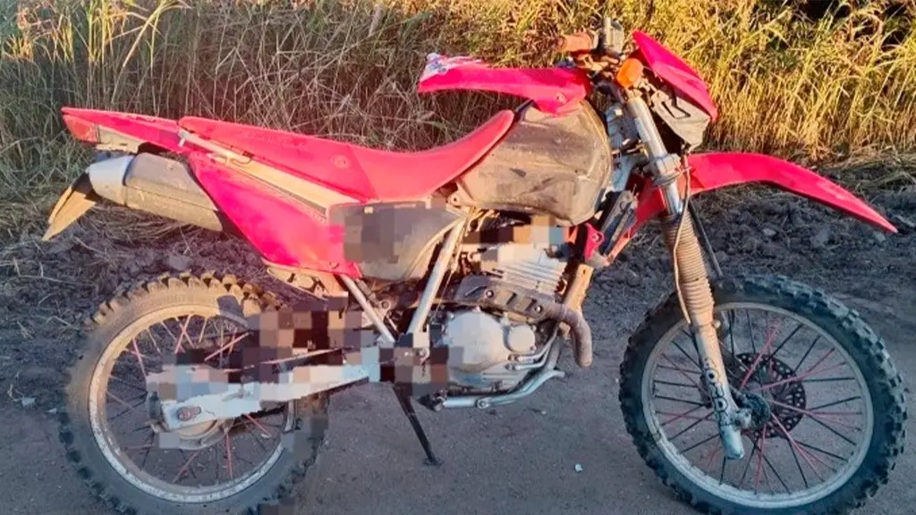Una mujer de 35 años murió tras chocar su motocicleta contra otra conducida por un adolescente