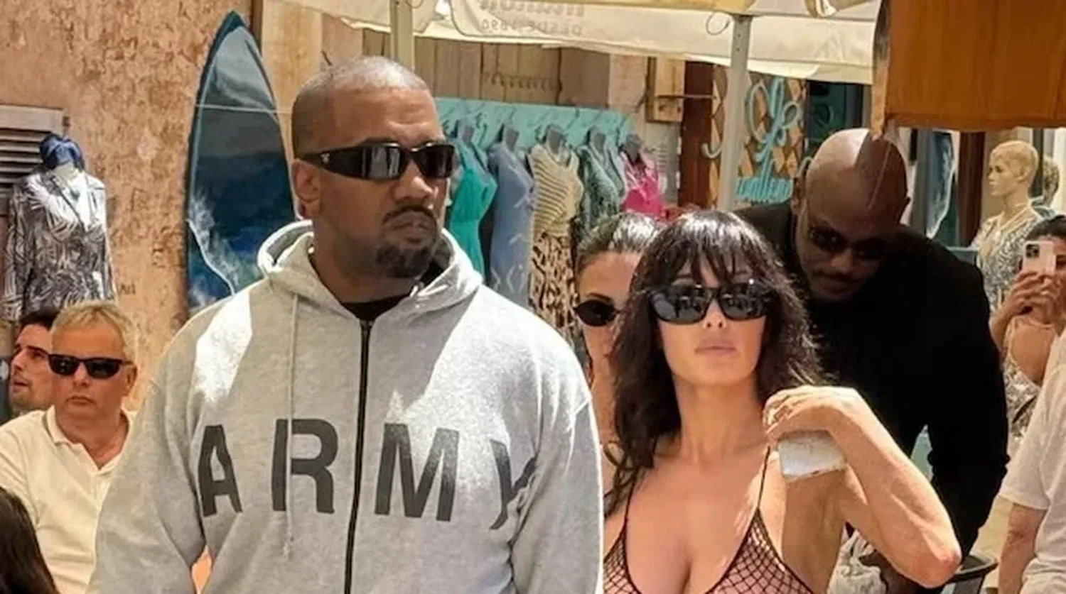 Kanye West y Bianca Censori fueron frenados por la policía en Mallorca.