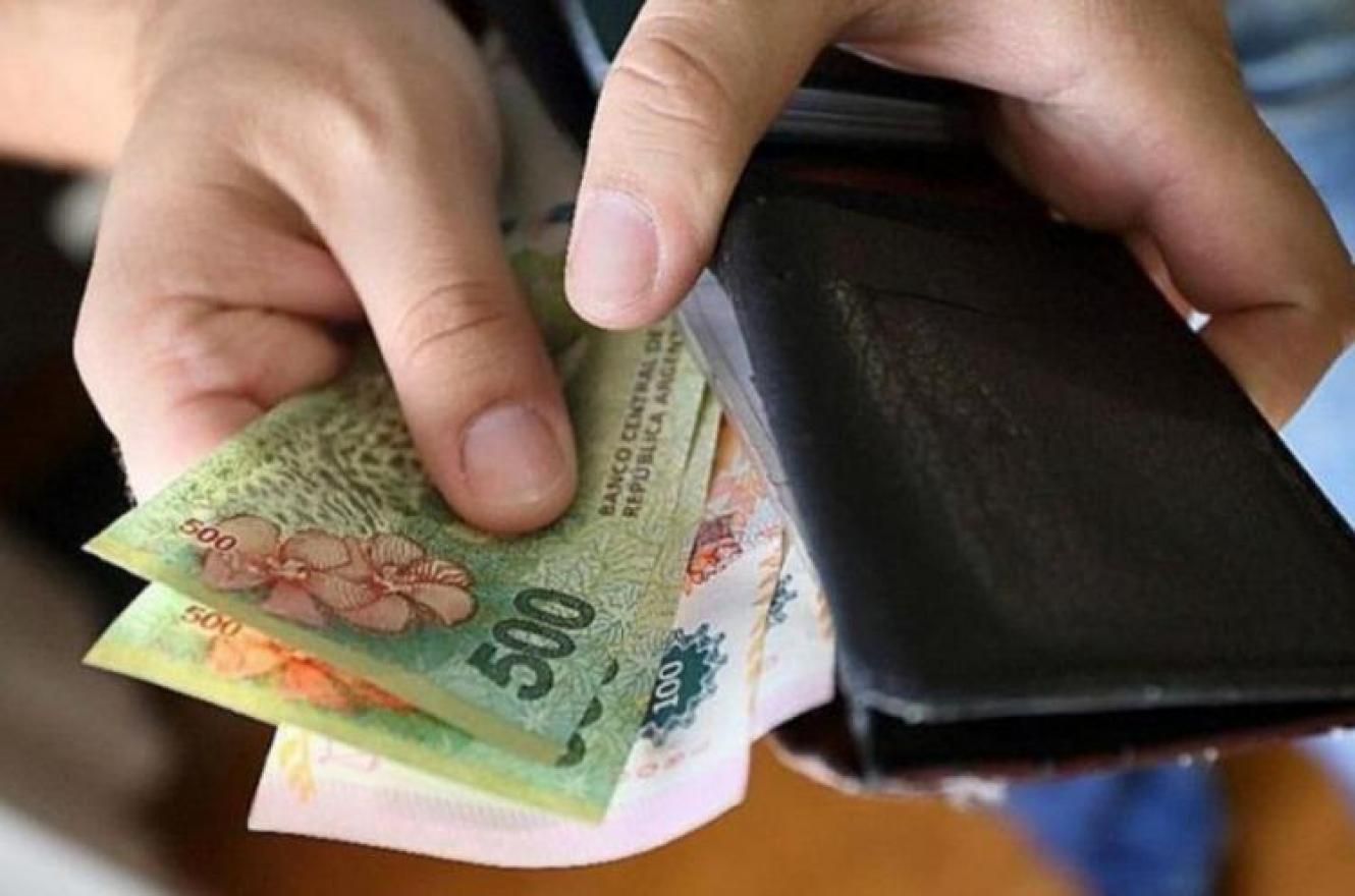 Proponen lanzar billetes de $2.000 a $20.000 para ahorrar unos u$s400 millones en impresiones