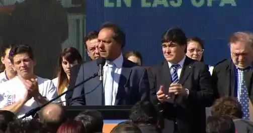Scioli: "Quieren cambiar la agenda pero focalizamos en lo que importa al país"