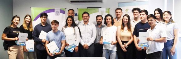 Estudiantes comenzarán a trabajar en empresas locales a través de una iniciativa  entre la Municipalidad y el Becario