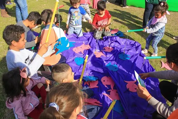 Ultiman detalles para la gran fiesta de Día del Niño en la ciudad 