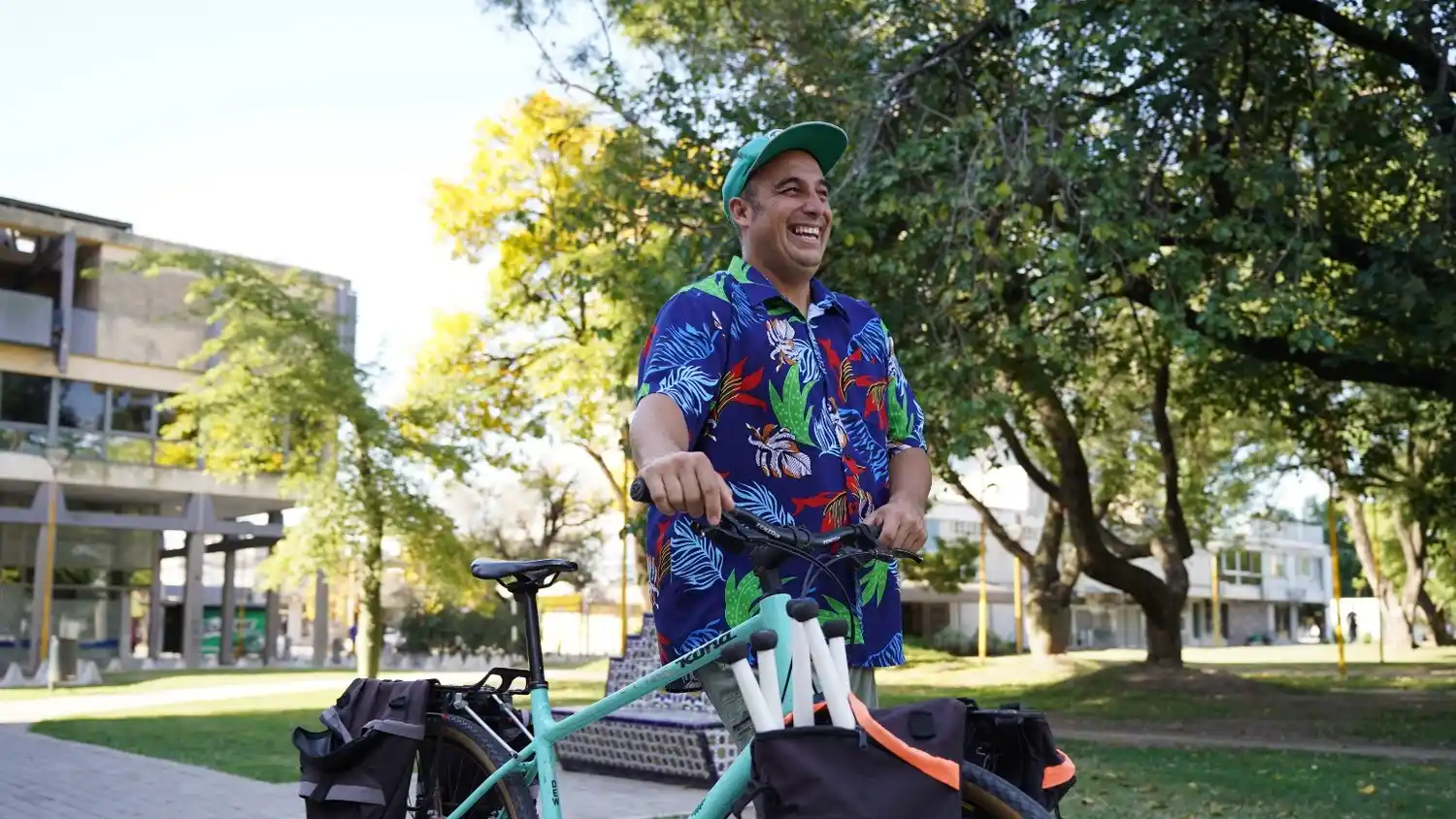 Gonzalo “Cuete” Borgogno, a través del circo, logró transformar su vida, superar obstáculos y compartir su pasión con el mundo