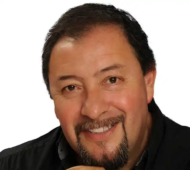 Nelson Lucero se presenta en Bingo Golden Palace
