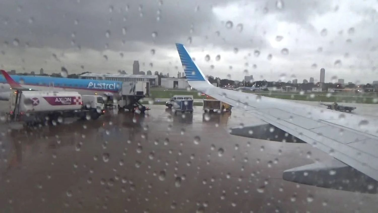 Sindicatos aeronáuticos alertan sobre un “nuevo proceso de vaciamiento” de Aerolíneas Argentinas