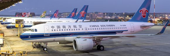 La nueva ola de cierres en China supone nuevos problemas para la aviación