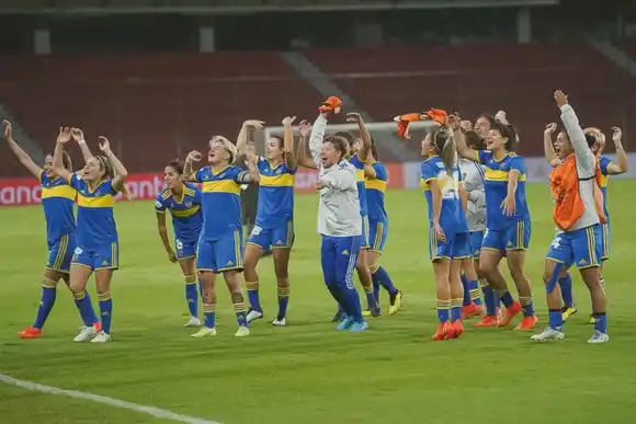 Boca hizo historia y es el primer equipo argentino en llegar a final de la Libertadores