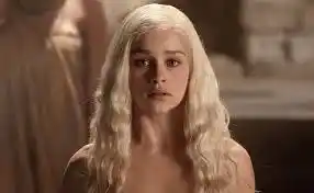 Emilia Clarke reveló presiones para rodar desnudos en Game of Thrones