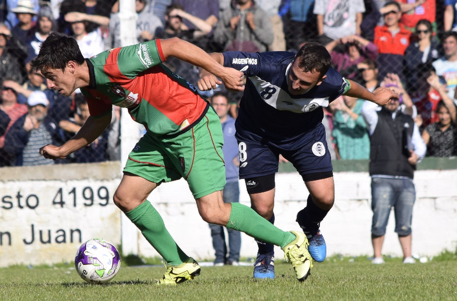 Fútbol local: con grandes partidos comenzó una nueva etapa