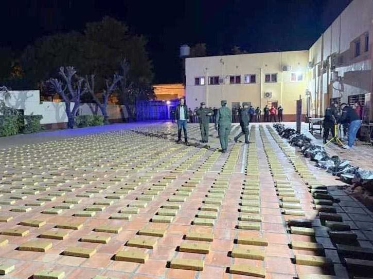 Interceptan en Formosa un camión que llevaba 
casi 1500 kilos de marihuana hacia Chile