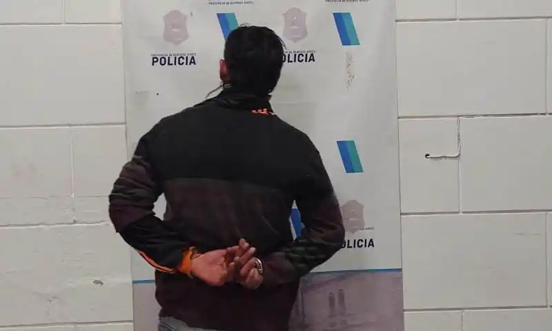 Lo aprehendieron tras amenazar de muerte con una navaja a un vecino