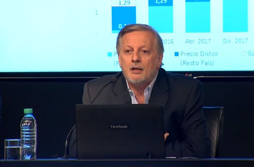 Aranguren oficializó aumentos en la tarifa del gas de hasta el 40%