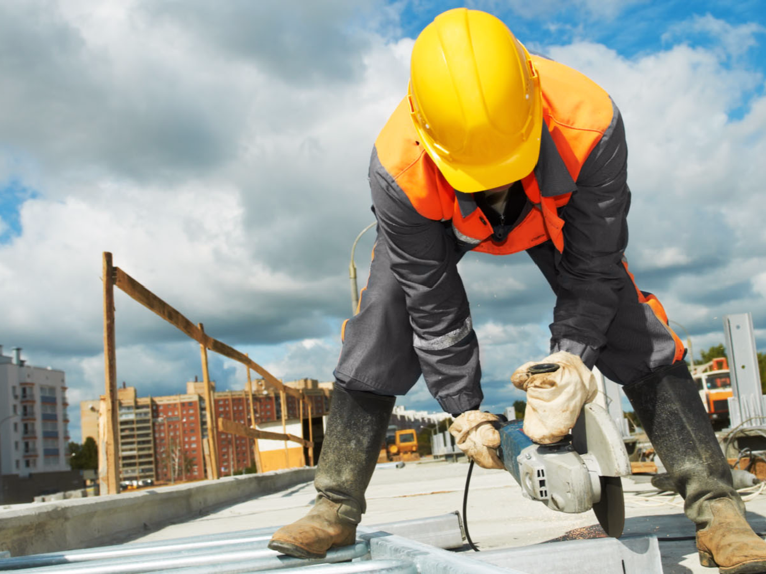 Según el INDEC, la construcción creció 20,3% en julio