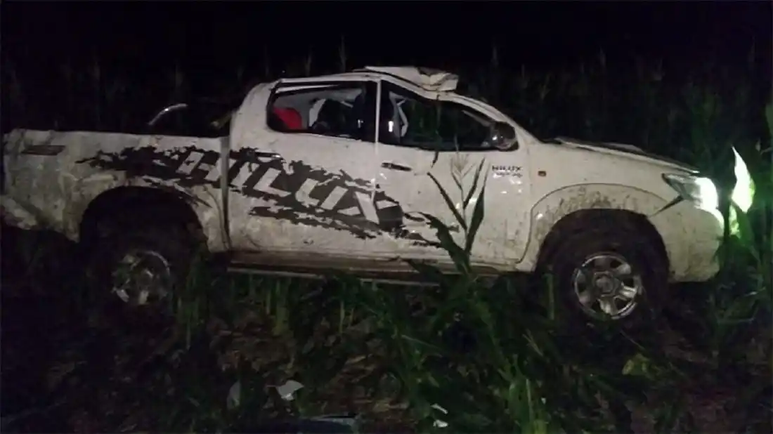 Despistó una camioneta y falleció su conductor tras salir despedido del vehículo