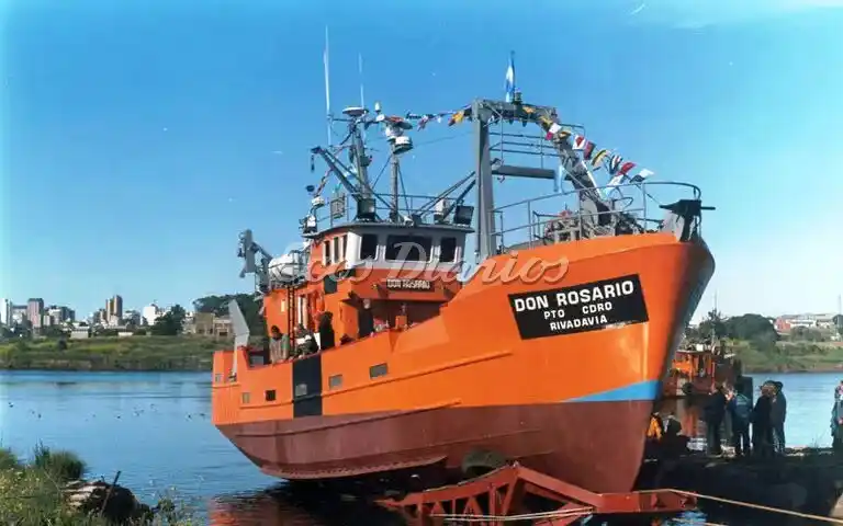 Don Rosario G. El buque se hundió el 22 de octubre de 2006