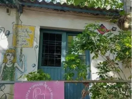 La Biblioteca de las Mujeres fue reconocida por el Concejo en vísperas a cumplir sus 30 años