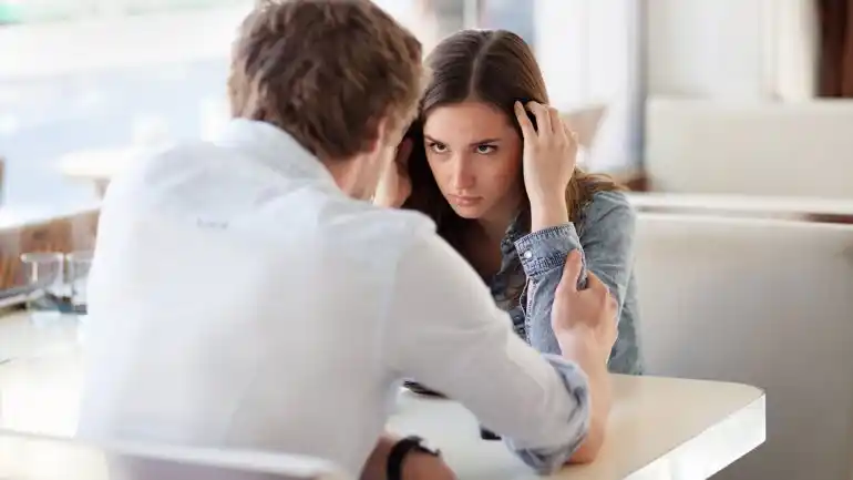 Por qué permanecemos en relaciones que nos hacen mal