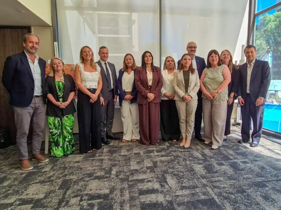 Funcionarios municipales participaron de un encuentro regional de Unicef sobre niñez y adolescencia