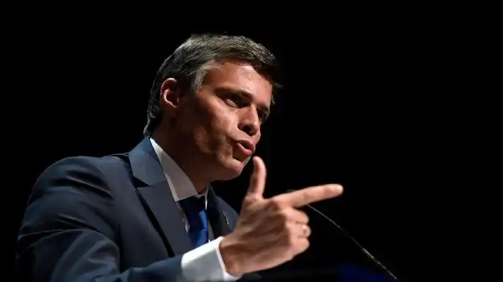 Leopoldo López denuncia RETALIACIÓN a 14 de sus colaboradores