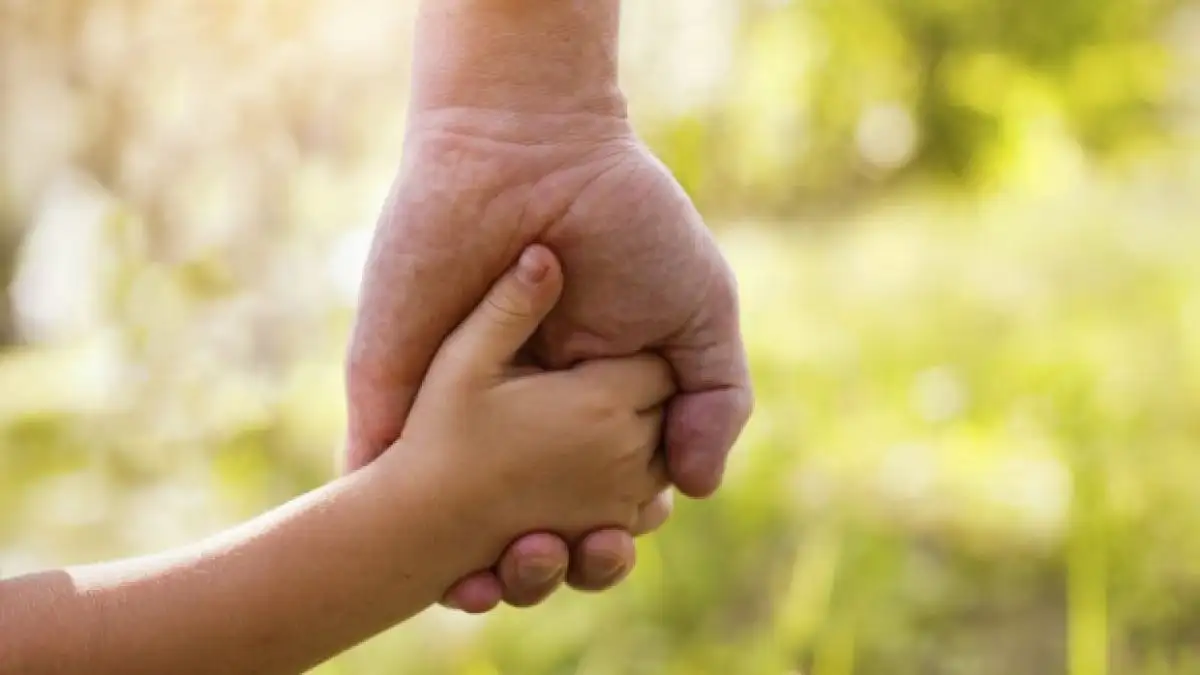 En Entre Ríos, 95 niños y adolescentes esperan una familia: abren una nueva inscripción para adoptar